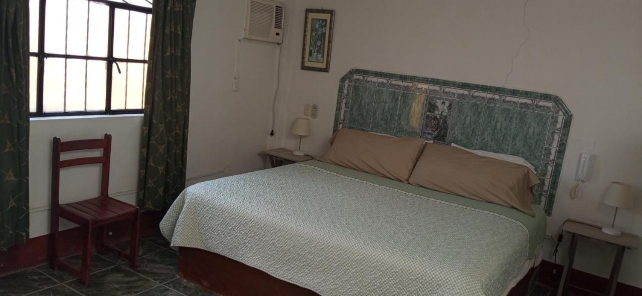 Motel Sahara Suites Barranca Zewnętrze zdjęcie